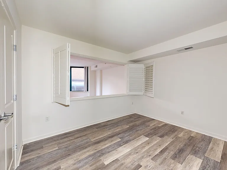 1301 Thomas Circle — Photo 52