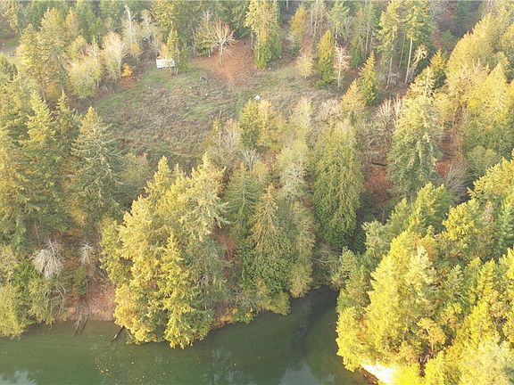 2nd image of 3 E Kayak Ct