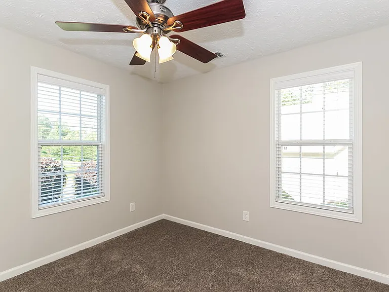 437 Camella Cir — Photo 11