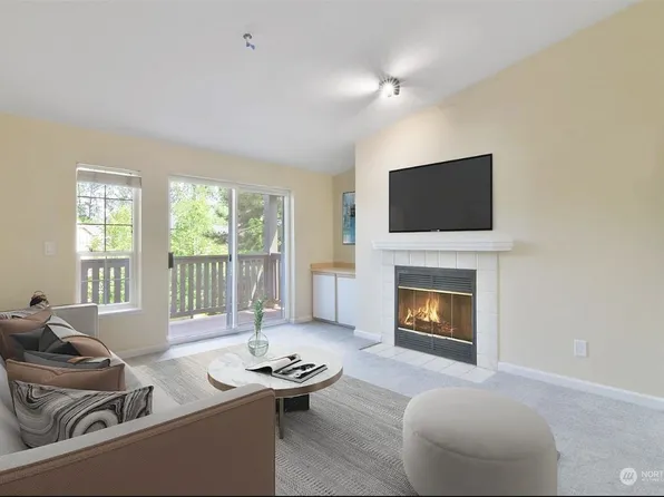 215 100th Street SW #D307, Everett, WA 98204