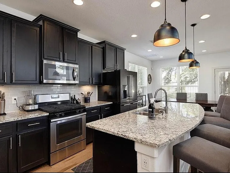 1400 Homespun Rd — Photo 11