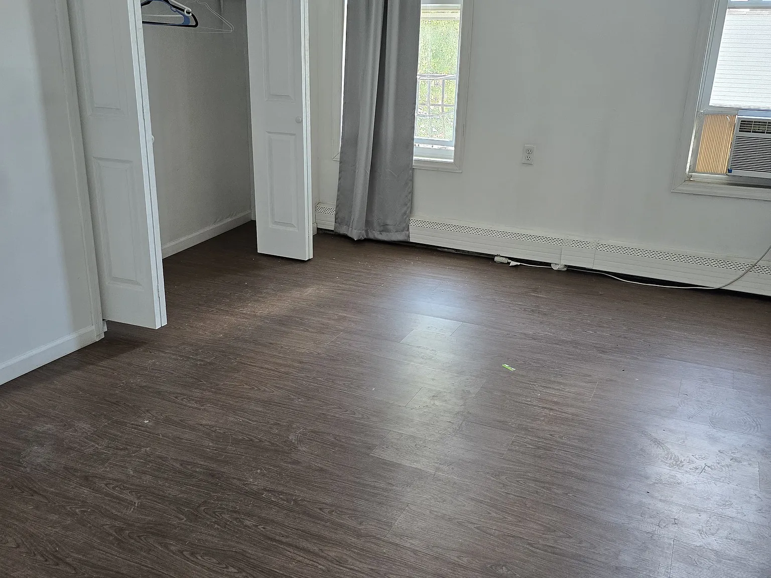 190 Clinton Ave — Photo 3