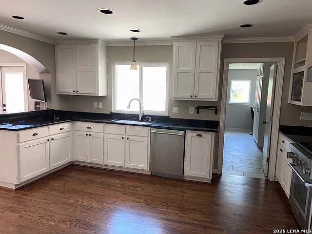 737 Morningside Dr — Photo 7
