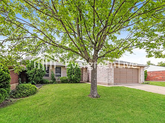 2nd image of 8679 Belle Chase Dr