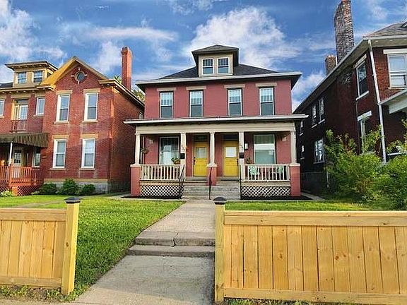 2nd image of 1437 E Long St