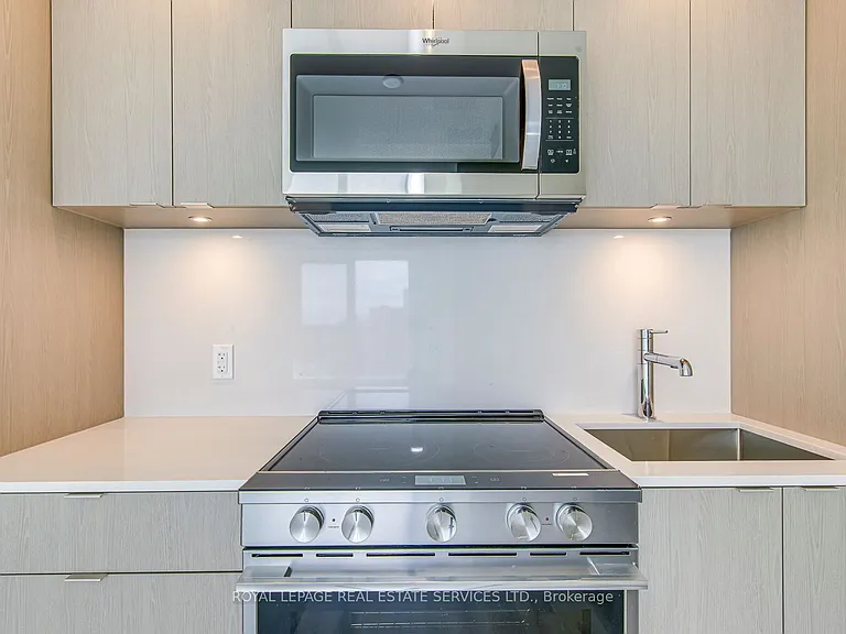 25 Cordova Ave #1809 — Photo 8
