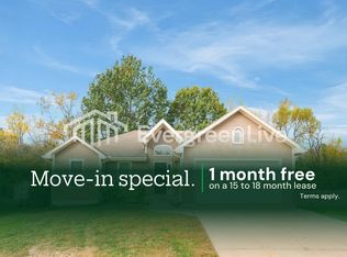 2208 N Lazy Branch Rd, Independence, MO 64058