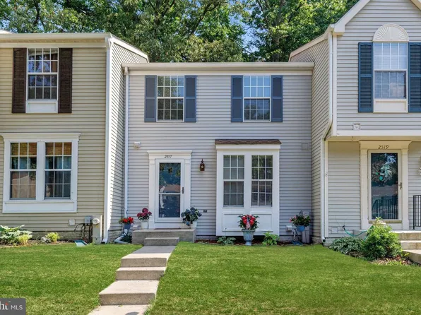 2517 Log Mill Ct, Crofton, MD 21114