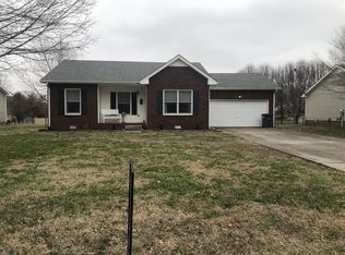 809 Buckhorn Dr, Clarksville, TN 37043