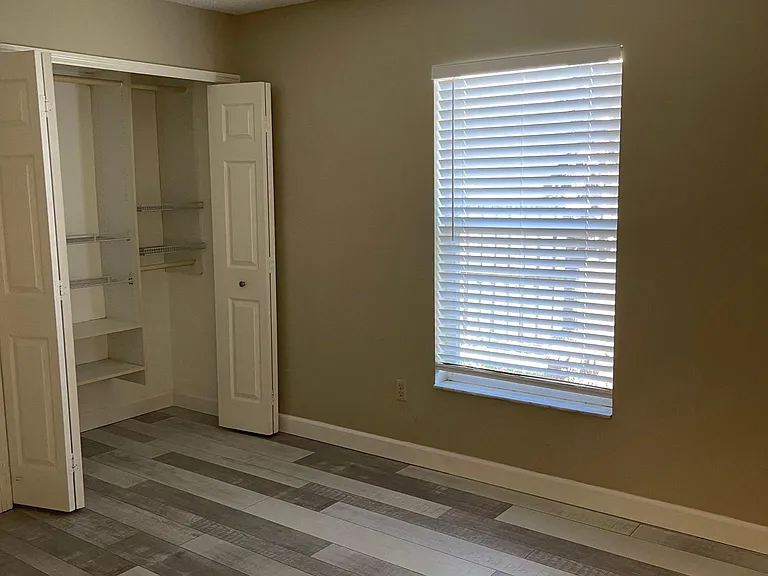 9303 Rockrose Dr — Photo 54