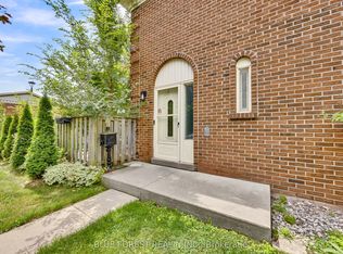 408 Homestead Ct #28, London, ON N6G 2E9