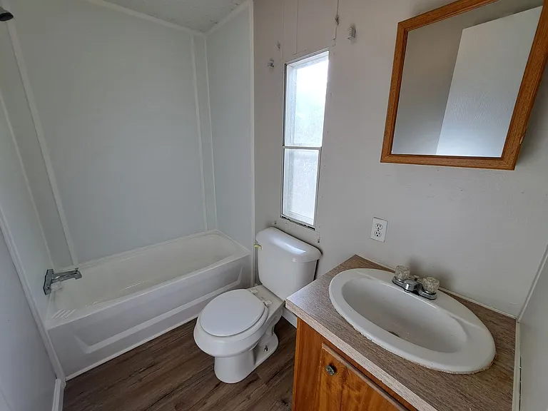 8584 Alvarado Calzada — Photo 14