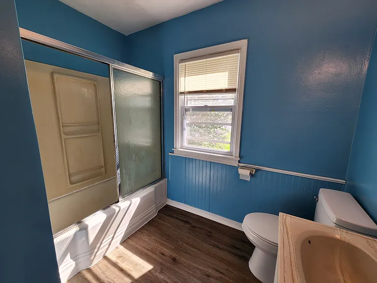 615 Kirkwood Ave — Photo 14