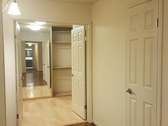 master br entrance