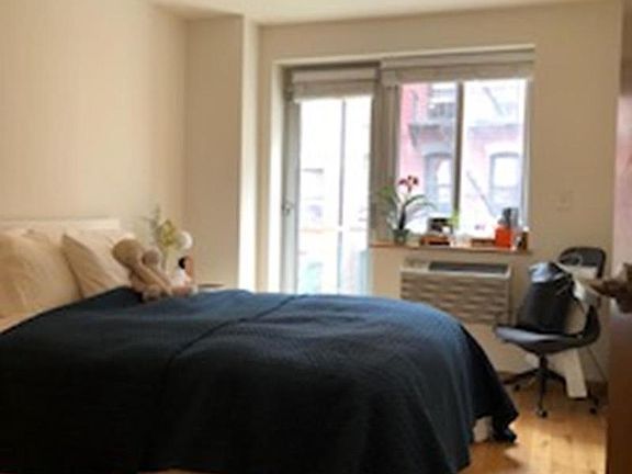 3rd image of 21 Ludlow St APT 3B
