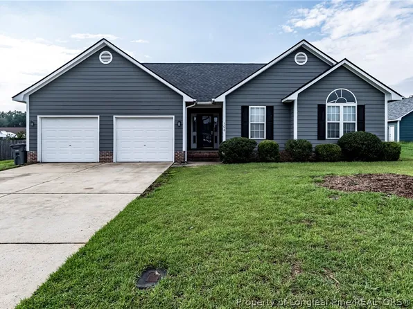 106 Alexander Ct, Raeford, NC 28376