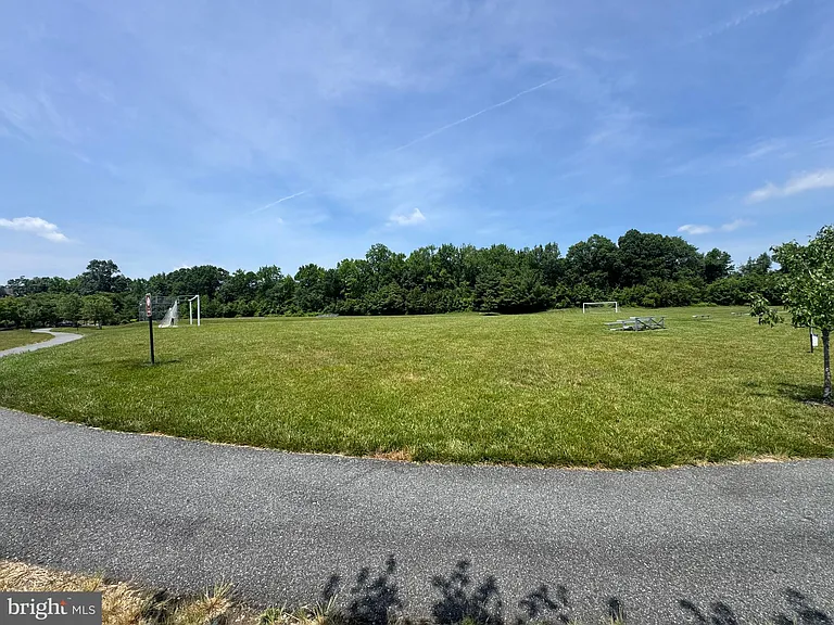 148 Grissom Dr — Photo 42