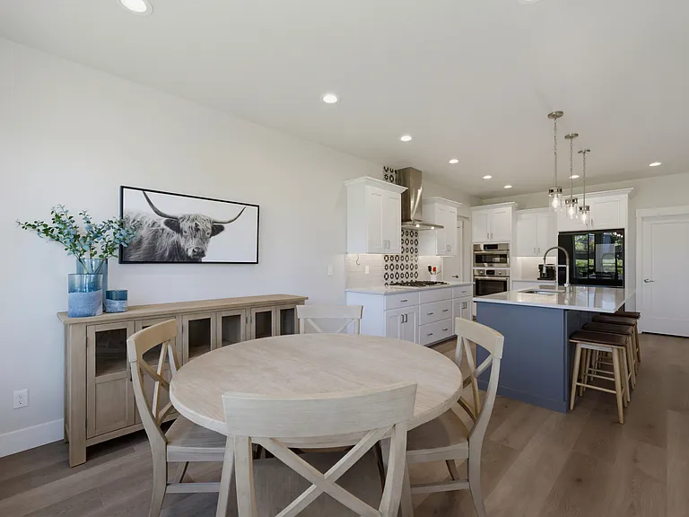 1457 W Tenzing St — Photo 26