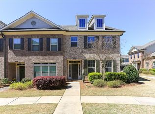 7965 Pierpoint Ln, Alpharetta, GA 30005