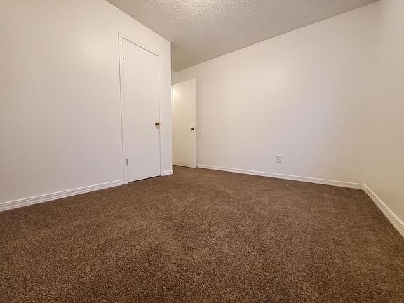 3rd image of 478 Lombard St #1B