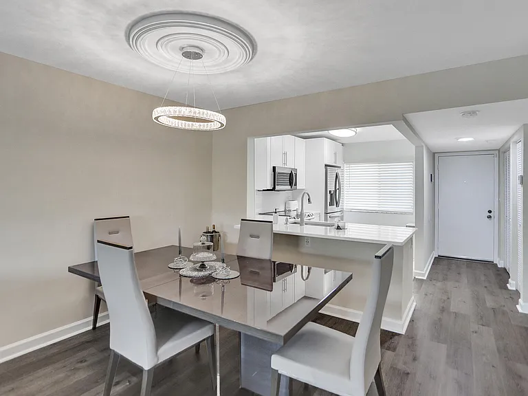 3601 Inverrary Dr #109 — Photo 8