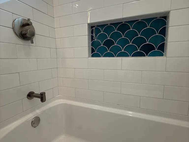 1509 N Hollywood Way #B — Photo 7