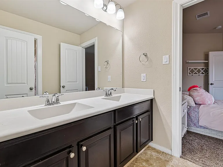 25611 Ellis Ridge Ct — Photo 33