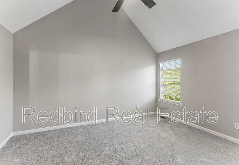 1057 Meandering Way — Photo 7