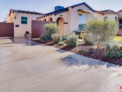 8948 Dalton Ave, Los Angeles, CA, 90047