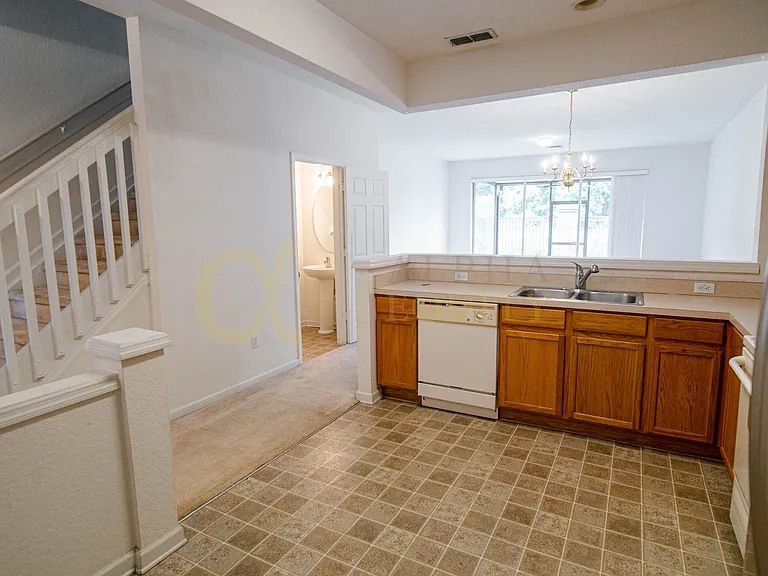 5012 Hawkstone Dr — Photo 29