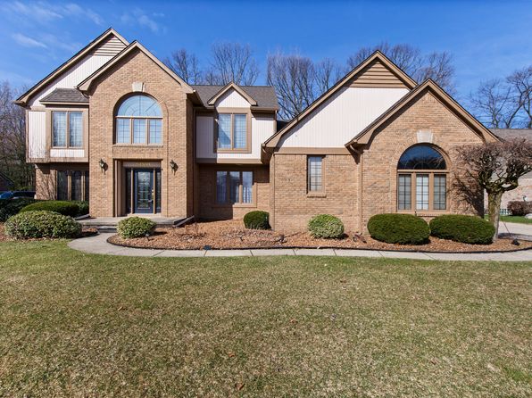 54599 Nottingham Ln, Shelby Township, MI 48315