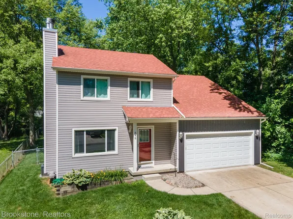 646 Alan Dr, Lake Orion, MI 48362
