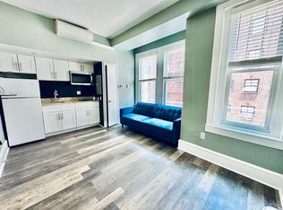 304 S 12th St #402, Philadelphia, PA 19107