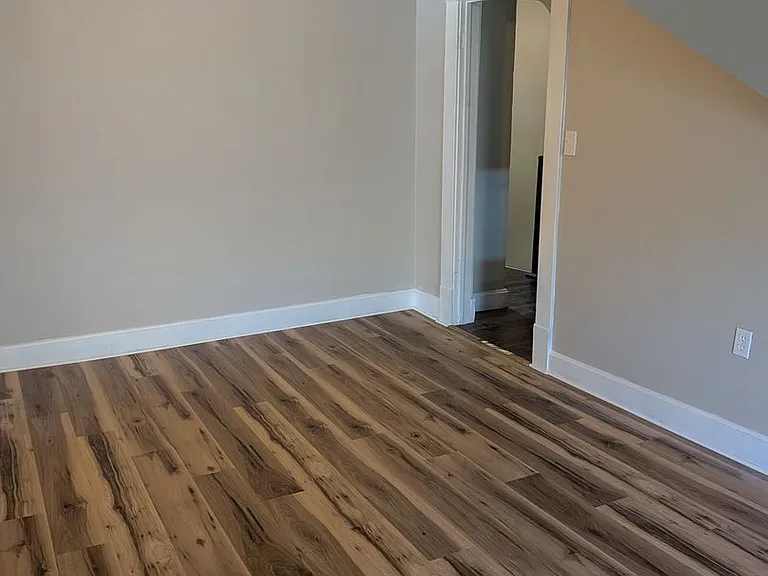 609 Jefferson St — Photo 10