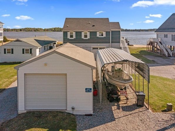 683 Villa Rd, Spring Grove, VA 23881