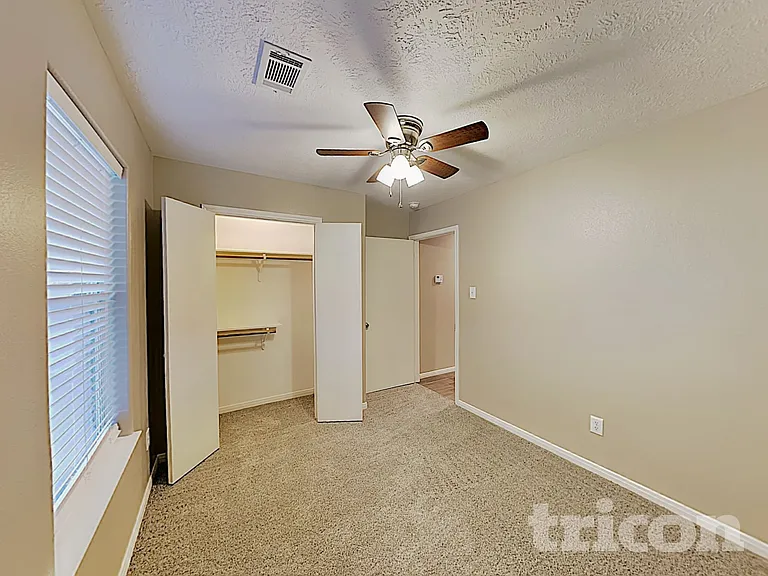 16365 River Fall Ct — Photo 12