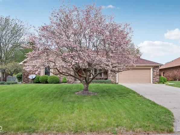 5178 Cave Ct, Greenwood, IN 46142