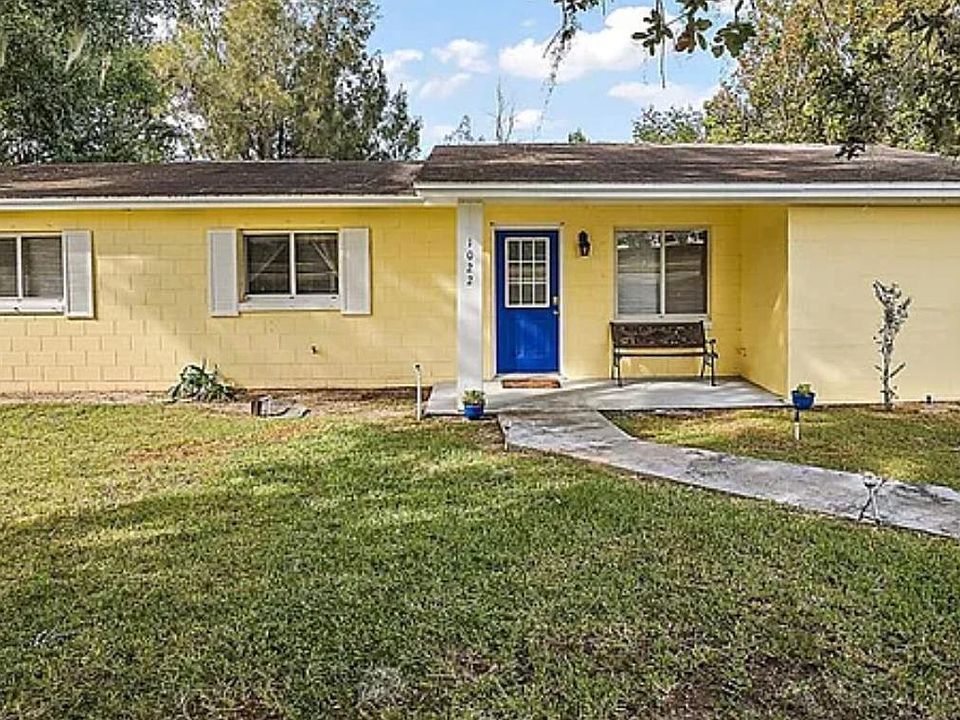 1st image of 1022 W Desoto St