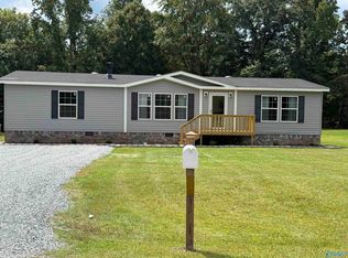 483 Nelson Hollow Rd, Somerville, AL 35670