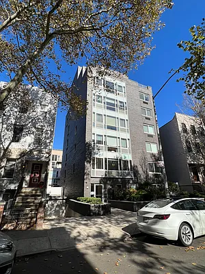 Rented by FAR Property Management | media 6