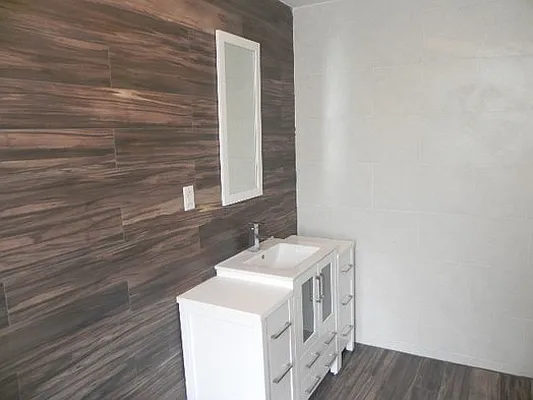 Rented by Bold New York | media 35