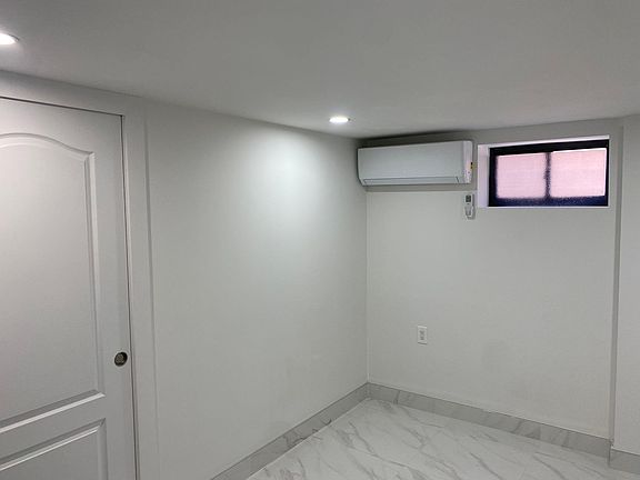 4th image of 6420 232nd St #1