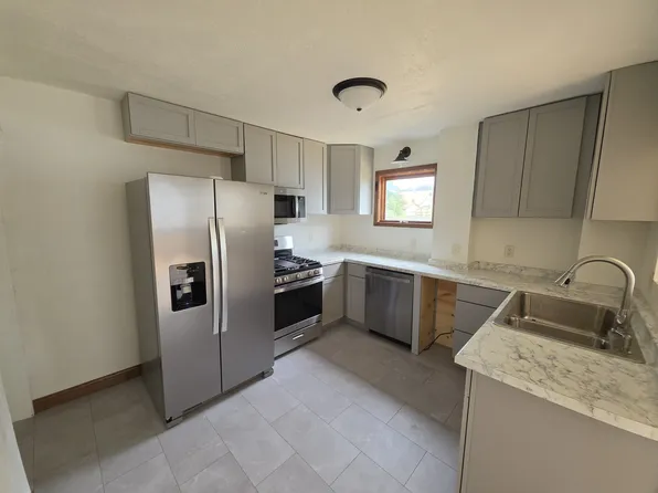 2214 13th St, Two Rivers, WI 54241