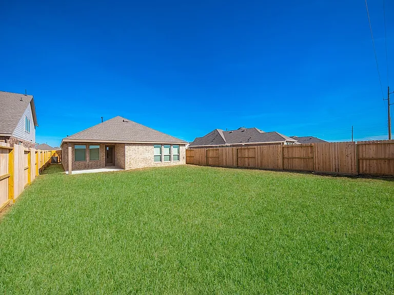 30327 Centipede Grove Ln — Photo 22
