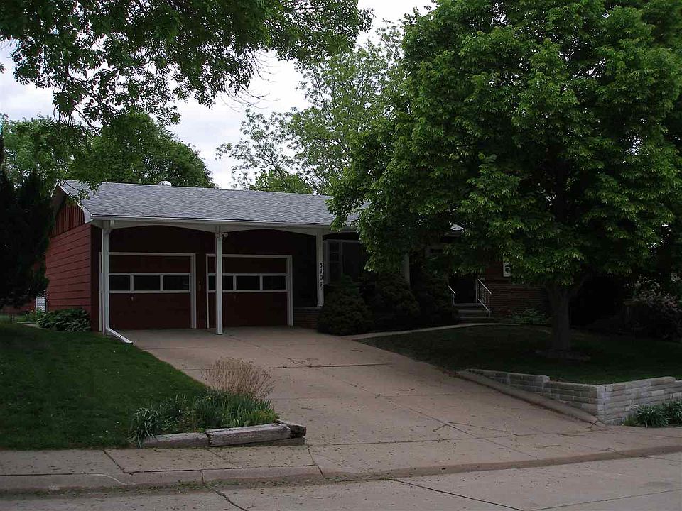 1st image of 3107 11th Ave