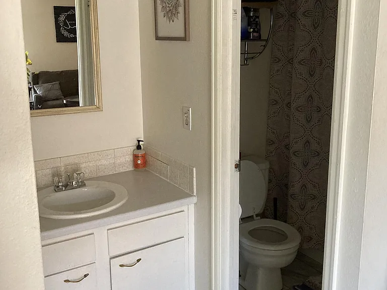 1265 Race St #204 — Photo 12