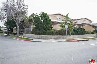 3rd image of 23802 Ocean Ave