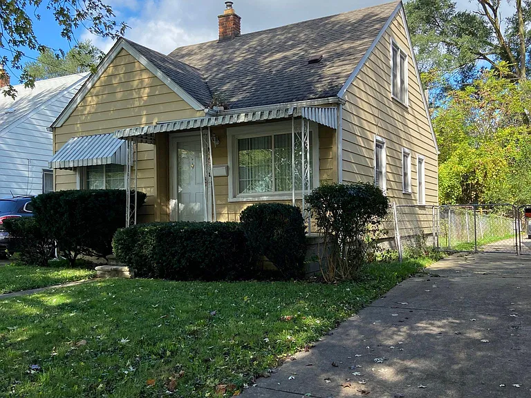 26848 Dartmouth St — Photo 1