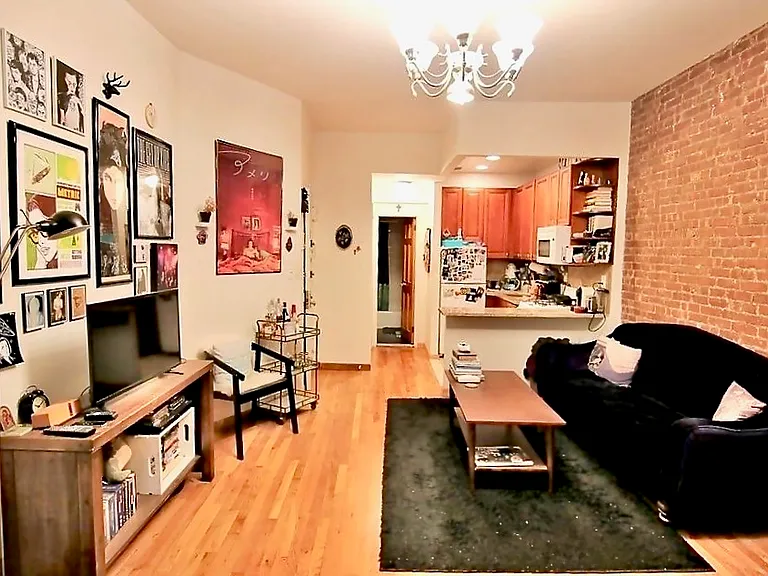 317 W 100th St #1F — Photo 2