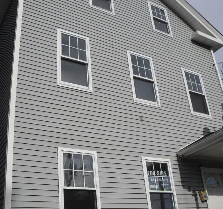 2nd image of 221 Lloyd St #2